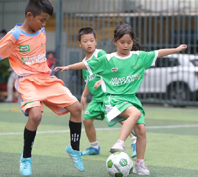 Festival còn có sự tham dự của các "cầu thủ nhí nữ"