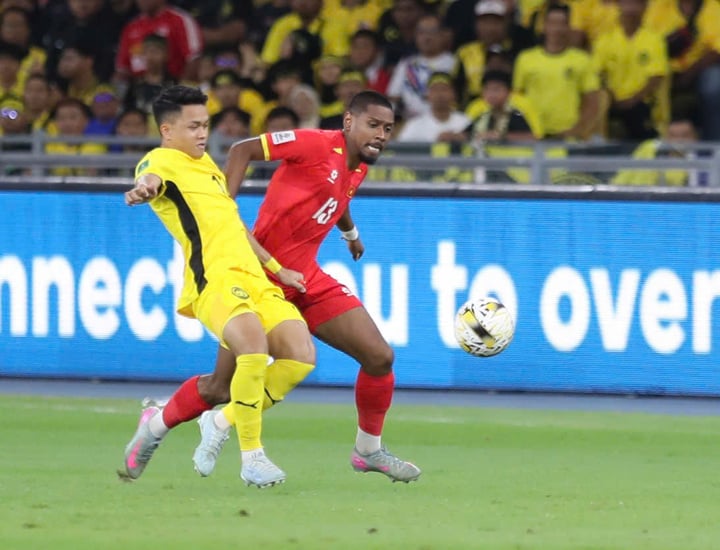 Cao Quang Vinh Pendant ra mắt đội tuyển Việt Nam.